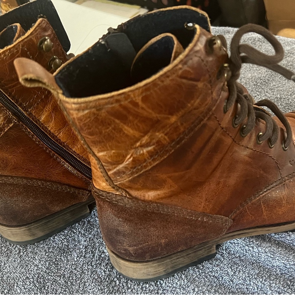 Aldo retro combat boots in brown leather w/zip up fit - Picture 2 of 8